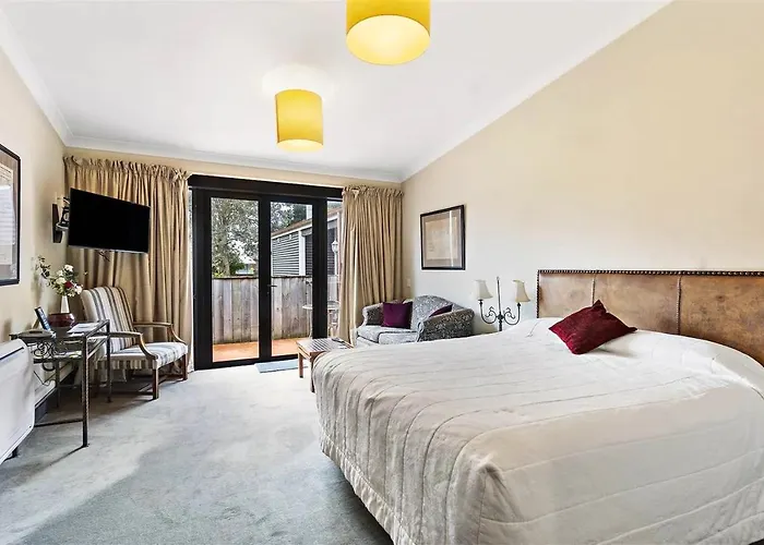 Gateway Motor Inn