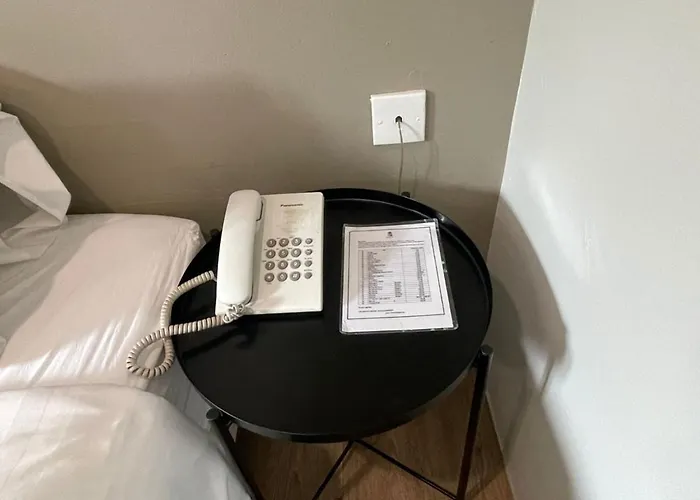 Chariton Hotel Butterworth