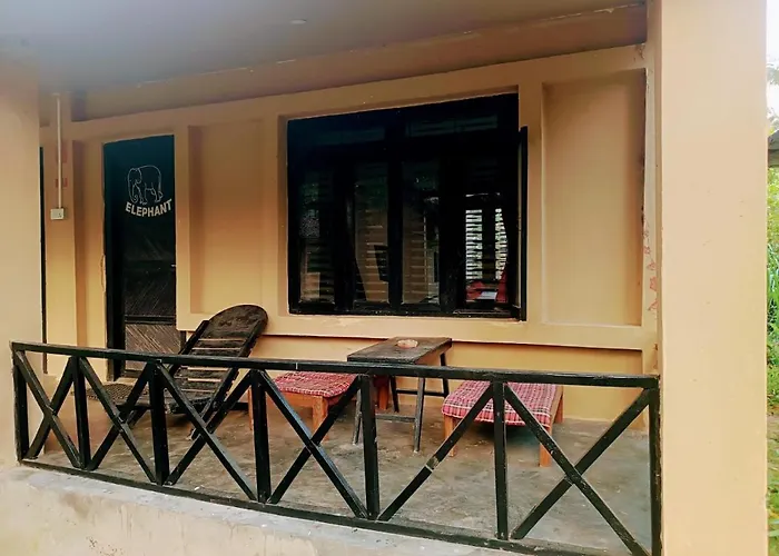 Tharu Lodge