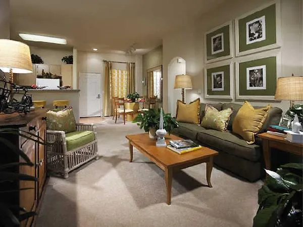 Oakwood At Dublin Waterford Place