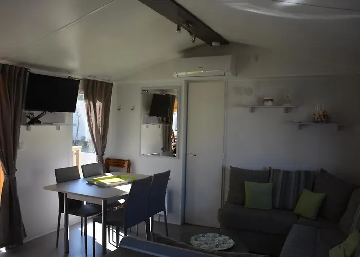 Mobil Home - Clim, Lv, Ll, Tv - Camping La Carabasse 4 Etoiles - Mh-A004