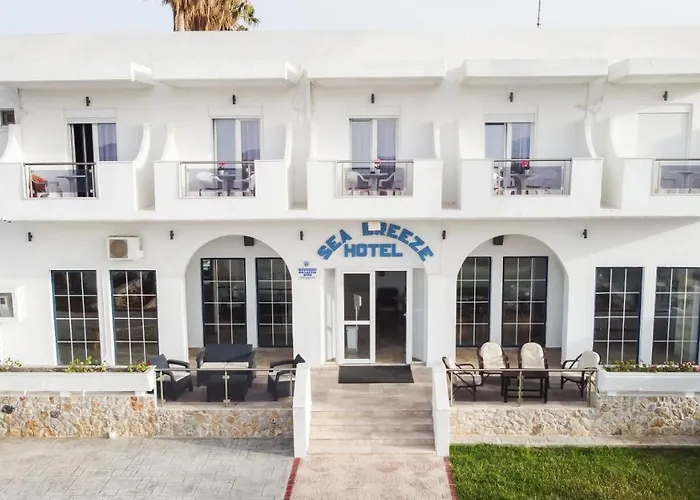 Sea Breeze Hotel