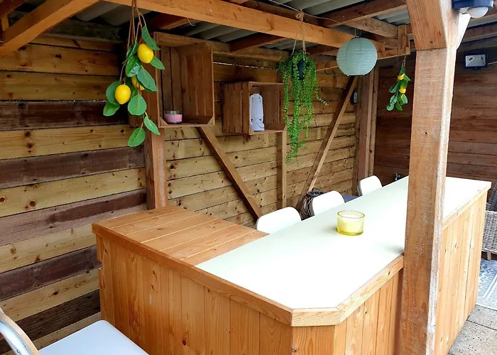 Vintage Chalet Fereale II