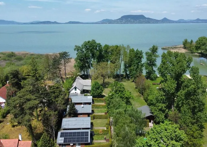 Fonyod Camping & Apartman