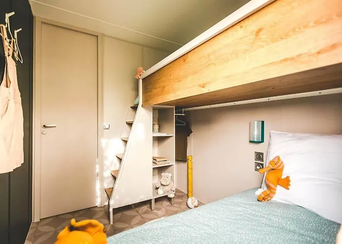 Camping Country Park Crecy La Chapelle - Site Officiel - Next To Disneyland Paris