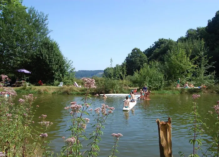 Caravan Miekie Camping La Foret Du Morvan