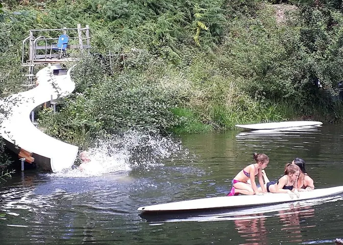 Caravan Miekie Camping La Foret Du Morvan