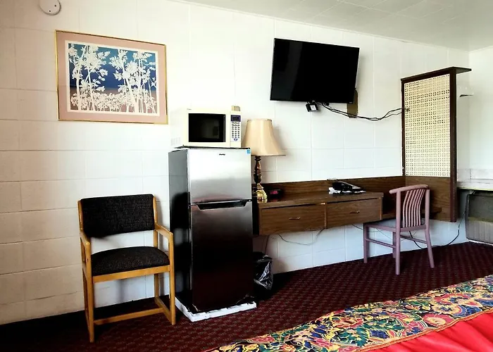 Town House Motor Inn