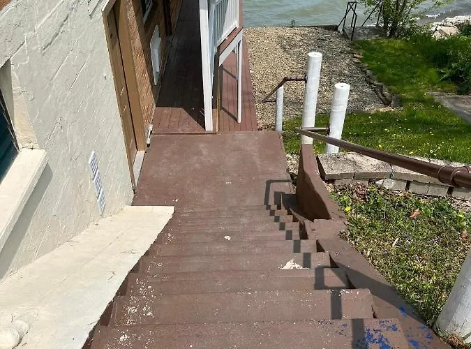 Pete'S Lakefront Motel, Llc