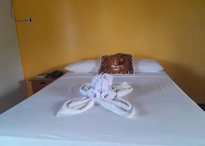 Hotel Jardim Tropical