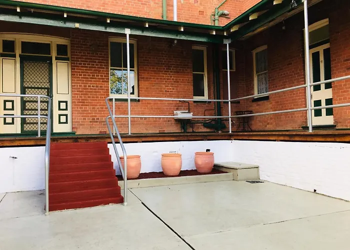 Historic Star Lodge Narrandera