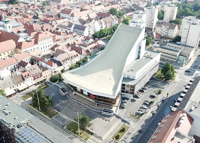 Teatrum Boutique Hotel