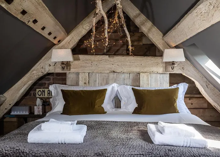 The Barth Room At Cheshire Boutique Barns