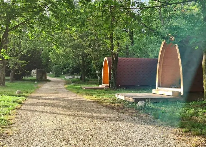 Camping Rochecondrie