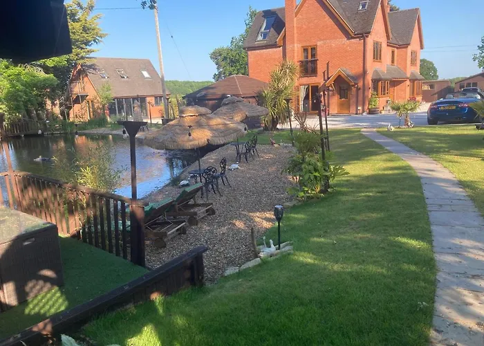 The Spinney Lodge