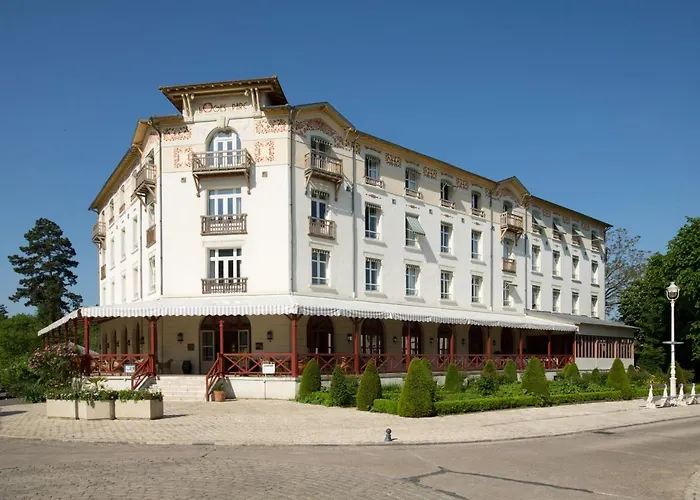Logis Les Loges Du Parc