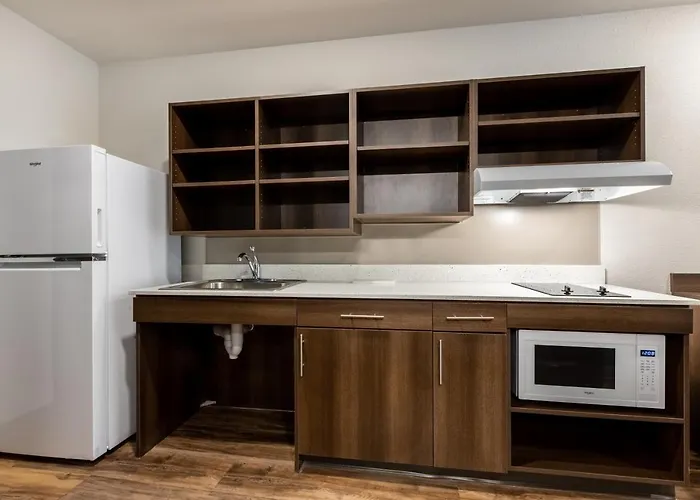 Woodspring Suites Meridian