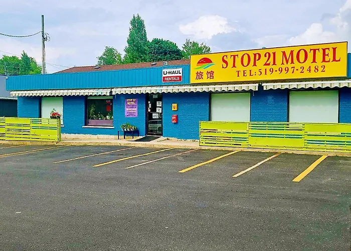 Stop 21 Motel