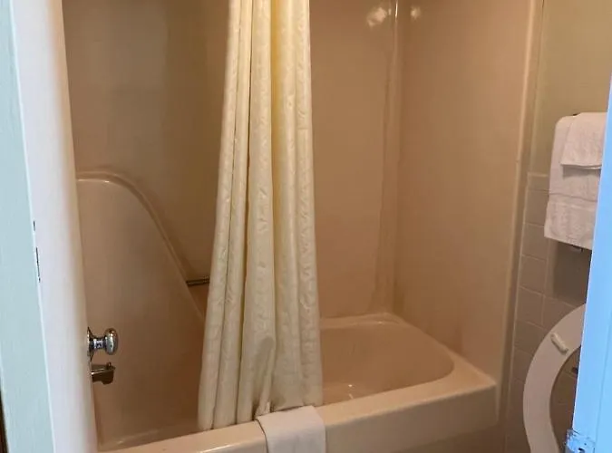 Royal Inn Motel-Charlottesville