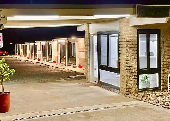 Central Highlands Motor Inn