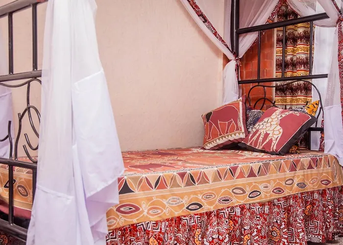 Jet Villas Entebbe ( JVE )