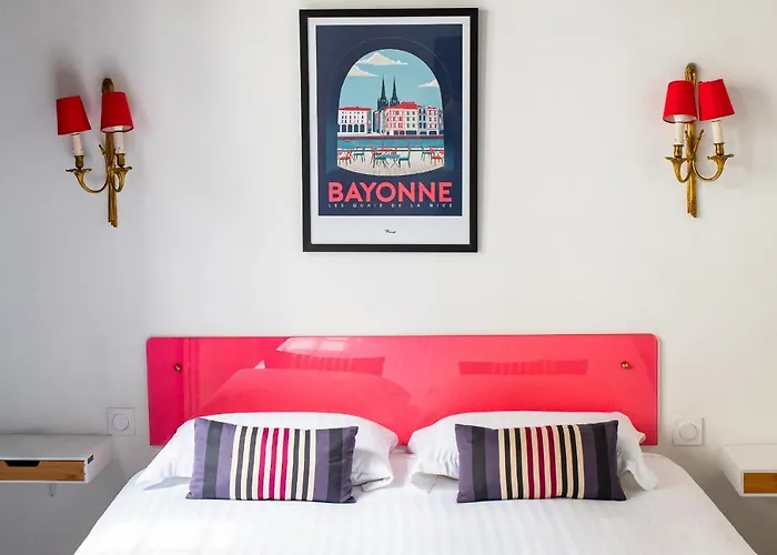 Hotel Le Port Neuf