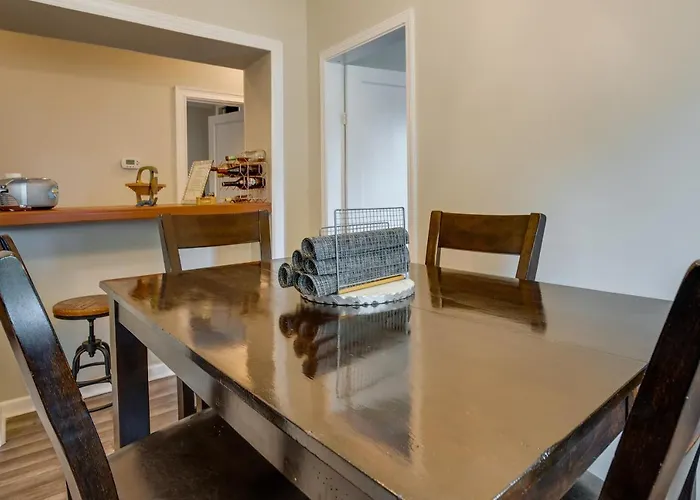 Atlanta Vacation Rental ~ 3 Mi To Downtown!