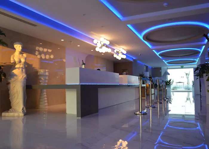 Vassos Nissi Plage Hotel & Spa