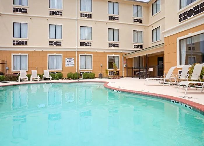 Holiday Inn Express Hotel & Suites Mount Pleasant By Ihg