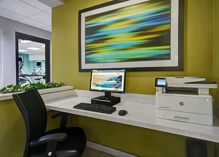Holiday Inn Express Marshall By Ihg