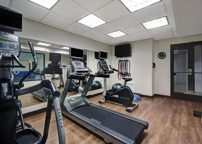 Holiday Inn Express Marshall By Ihg