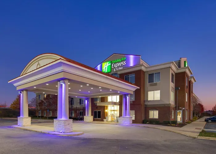 Holiday Inn Express & Suites Detroit - Farmington Hills By Ihg