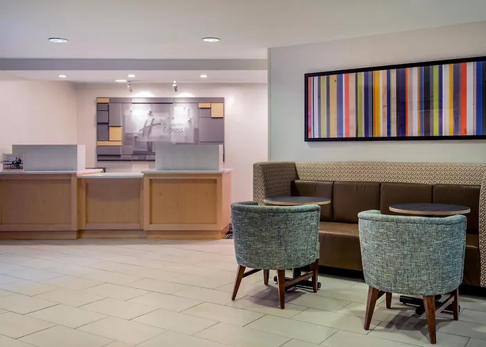 Holiday Inn Express Chapel Hill By Ihg