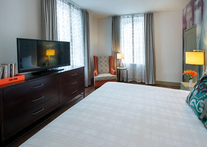 Hotel Indigo Savannah Historic District By Ihg