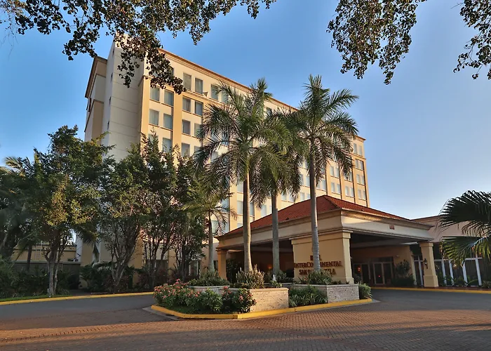 San Pedro Sula 5 Star Hotels