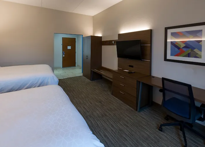Holiday Inn Express Hotel & Suites Louisville South-Hillview, An Ihg Hotel