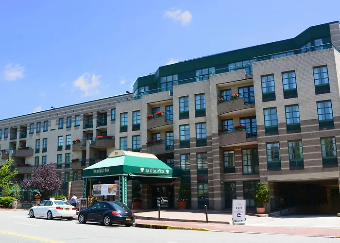 Inn At Great Neck, Worldhotels Crafted