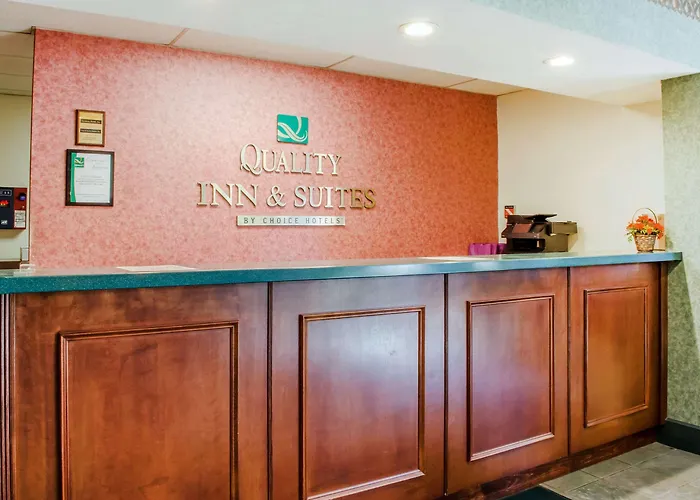 Quality Inn & Suites Burnham