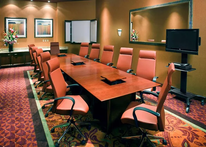 Embassy Suites East Peoria Hotel And Riverfront Conference Center