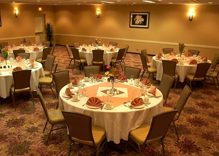 Armoni Inn & Suites
