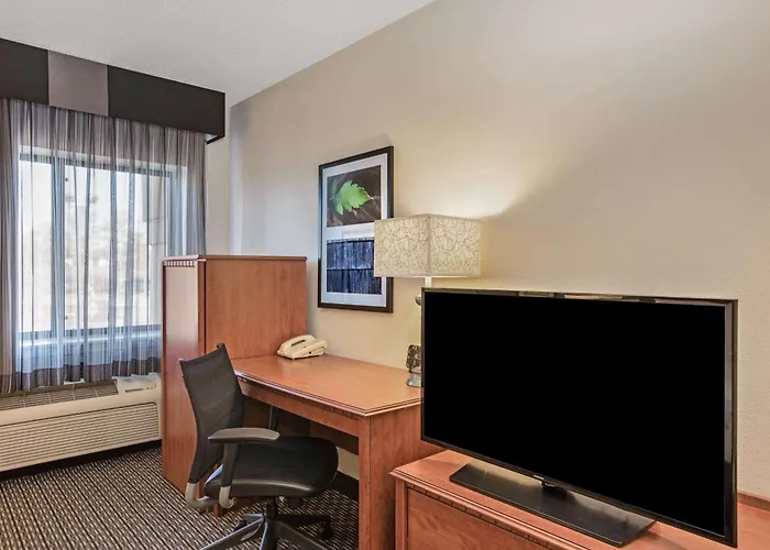 La Quinta By Wyndham N Little Rock - Mccain Mall