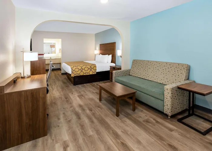 Baymont By Wyndham Biloxi - Ocean Springs