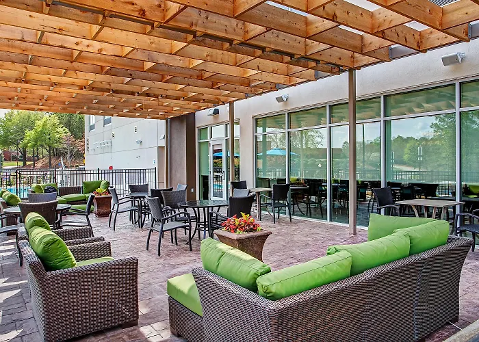 Holiday Inn Express & Suites Covington By Ihg