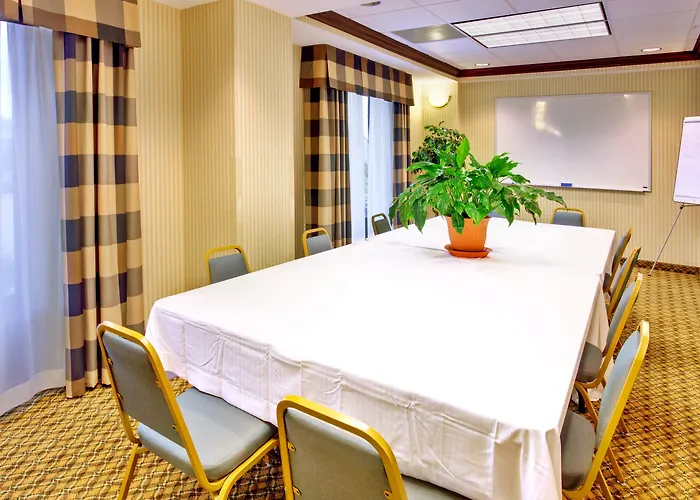 Holiday Inn Express