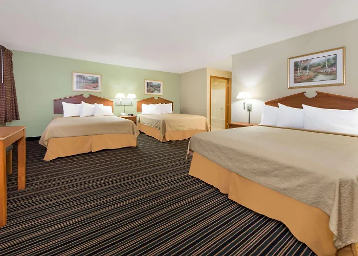Days Inn By Wyndham Ottumwa
