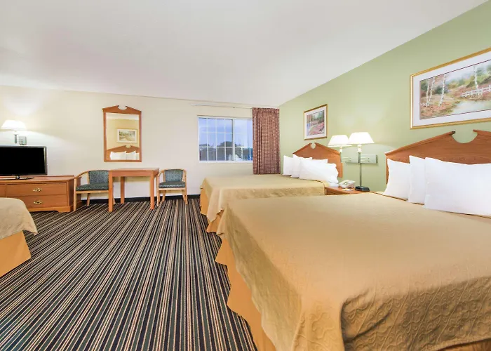 Days Inn By Wyndham Ottumwa