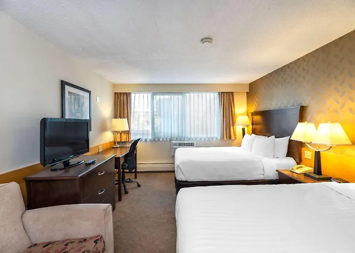 Prestige Riverside Lodge Quesnel