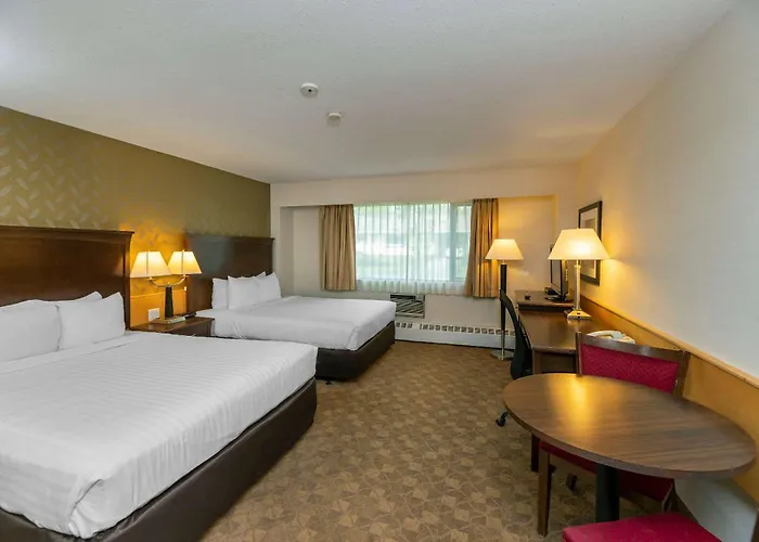 Prestige Riverside Lodge Quesnel