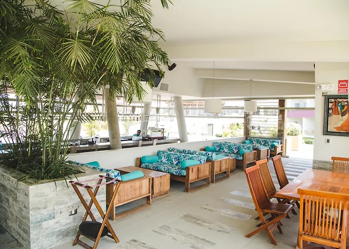 Aranwa Paracas Resort & Spa