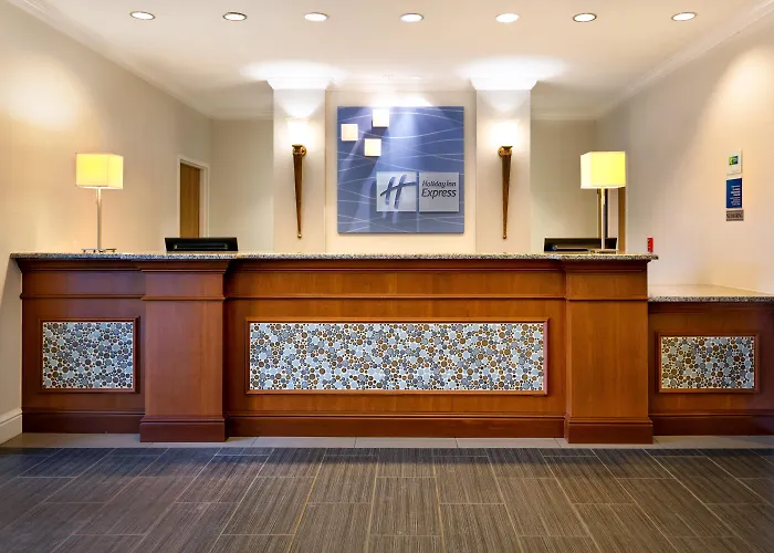 Holiday Inn Express Hotel & Suites Arcadia